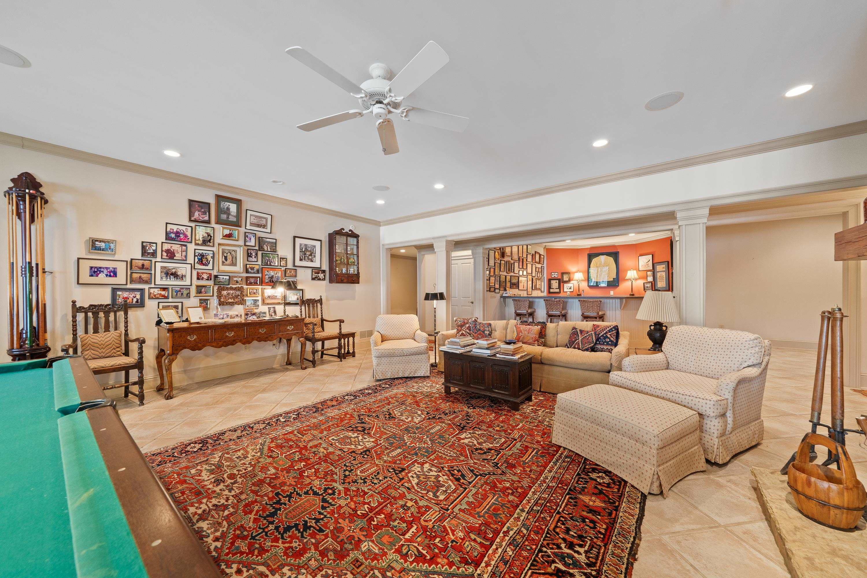 Greensboro, Georgia, 30642, United States, 7 Bedrooms Bedrooms, ,8 BathroomsBathrooms,Residential,For Sale,1984932