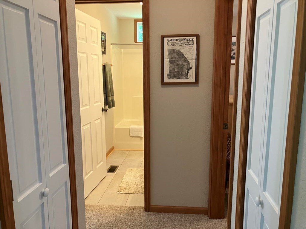 Young Harris, Georgia, 30582, United States, 3 Bedrooms Bedrooms, ,3 BathroomsBathrooms,Residential,For Sale,1847113