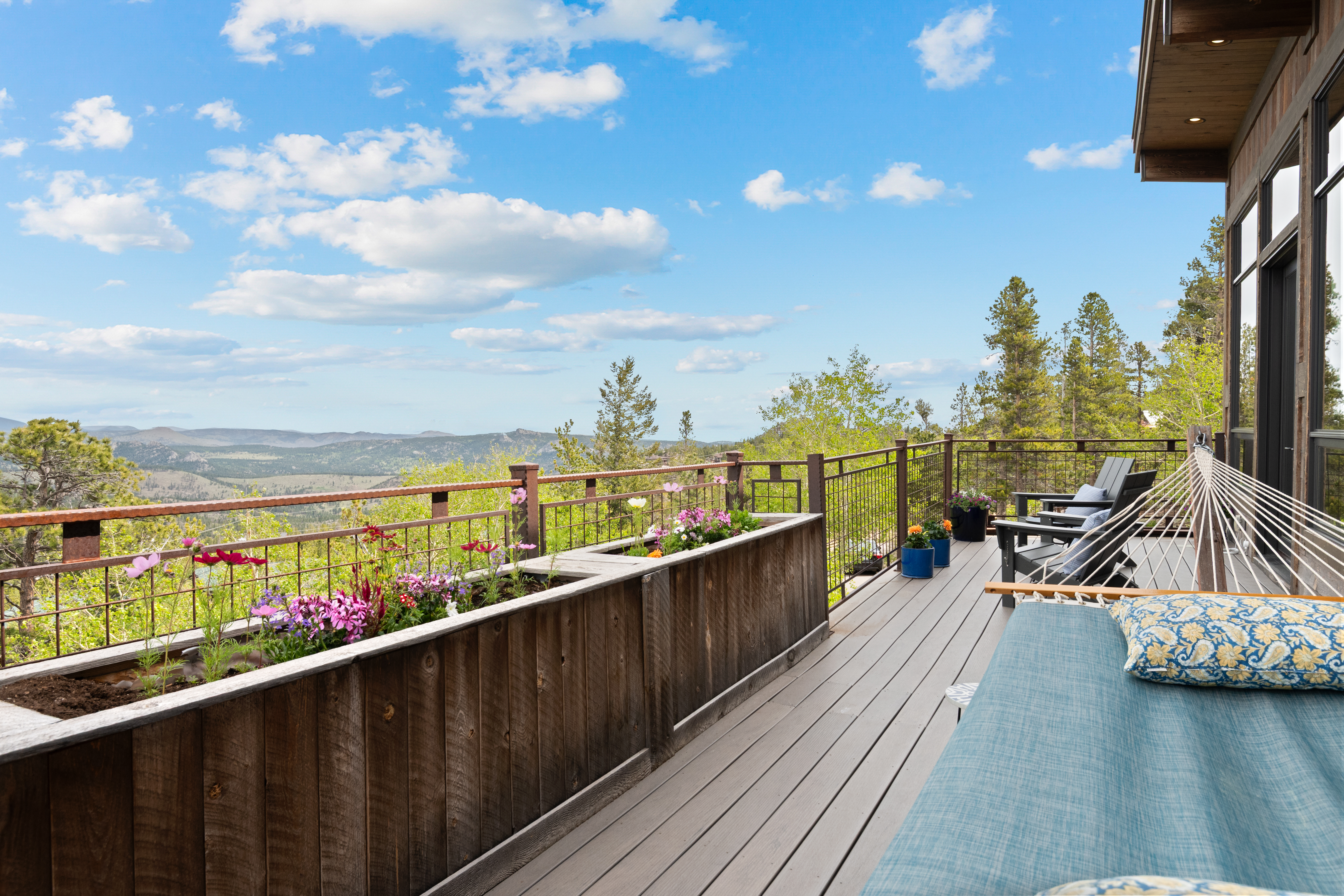  Custom Retreat with Unobstructed Views - 物件實景