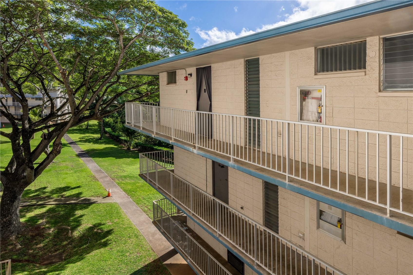 Mililani, Hawaii, 96789, United States, 3 Bedrooms Bedrooms, ,2 BathroomsBathrooms,Residential,For Sale,1938261