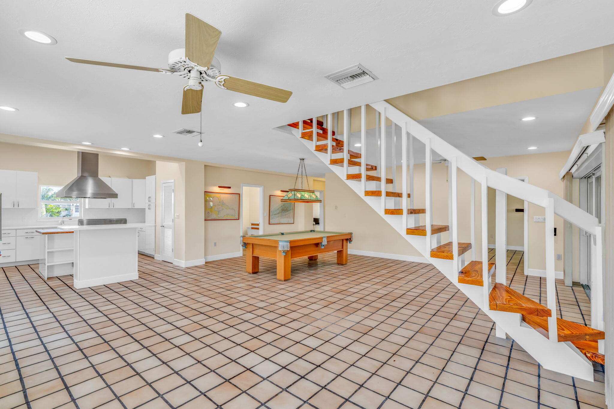 Little Torch, Florida, 33042, United States, 3 Bedrooms Bedrooms, ,3 BathroomsBathrooms,Residential,For Sale,1991451