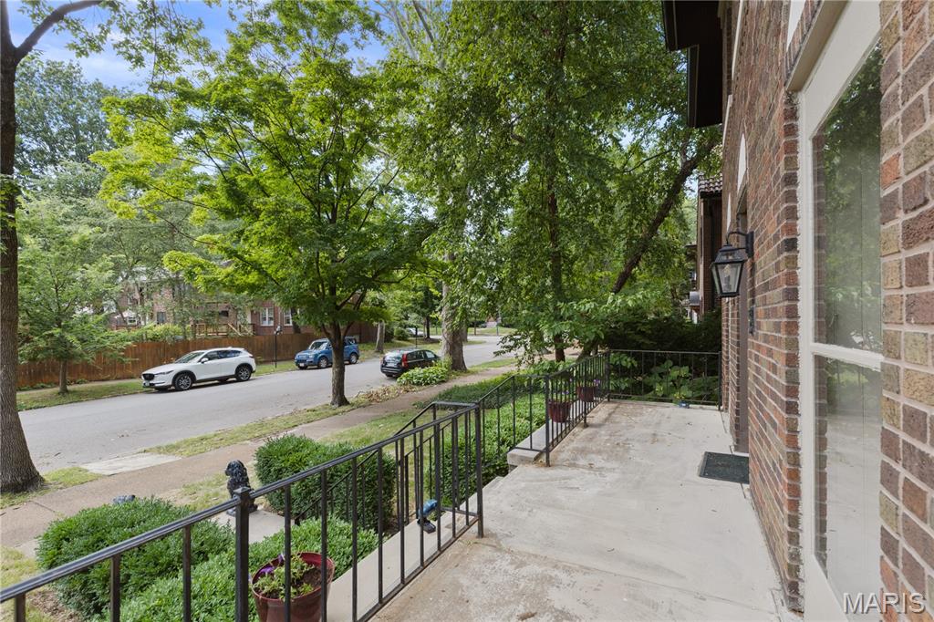 University City, Missouri, 63130, United States, 3 Bedrooms Bedrooms, ,2 BathroomsBathrooms,Residential,For Sale,1919810