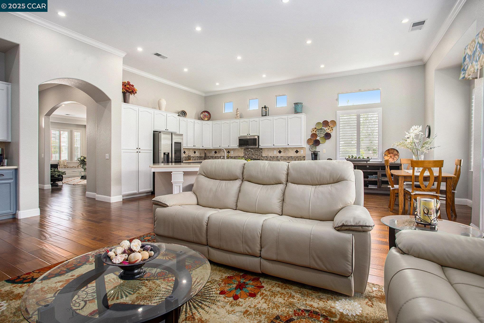 Brentwood, California, 94513, United States, 2 Bedrooms Bedrooms, ,2 BathroomsBathrooms,Residential,For Sale,1950849