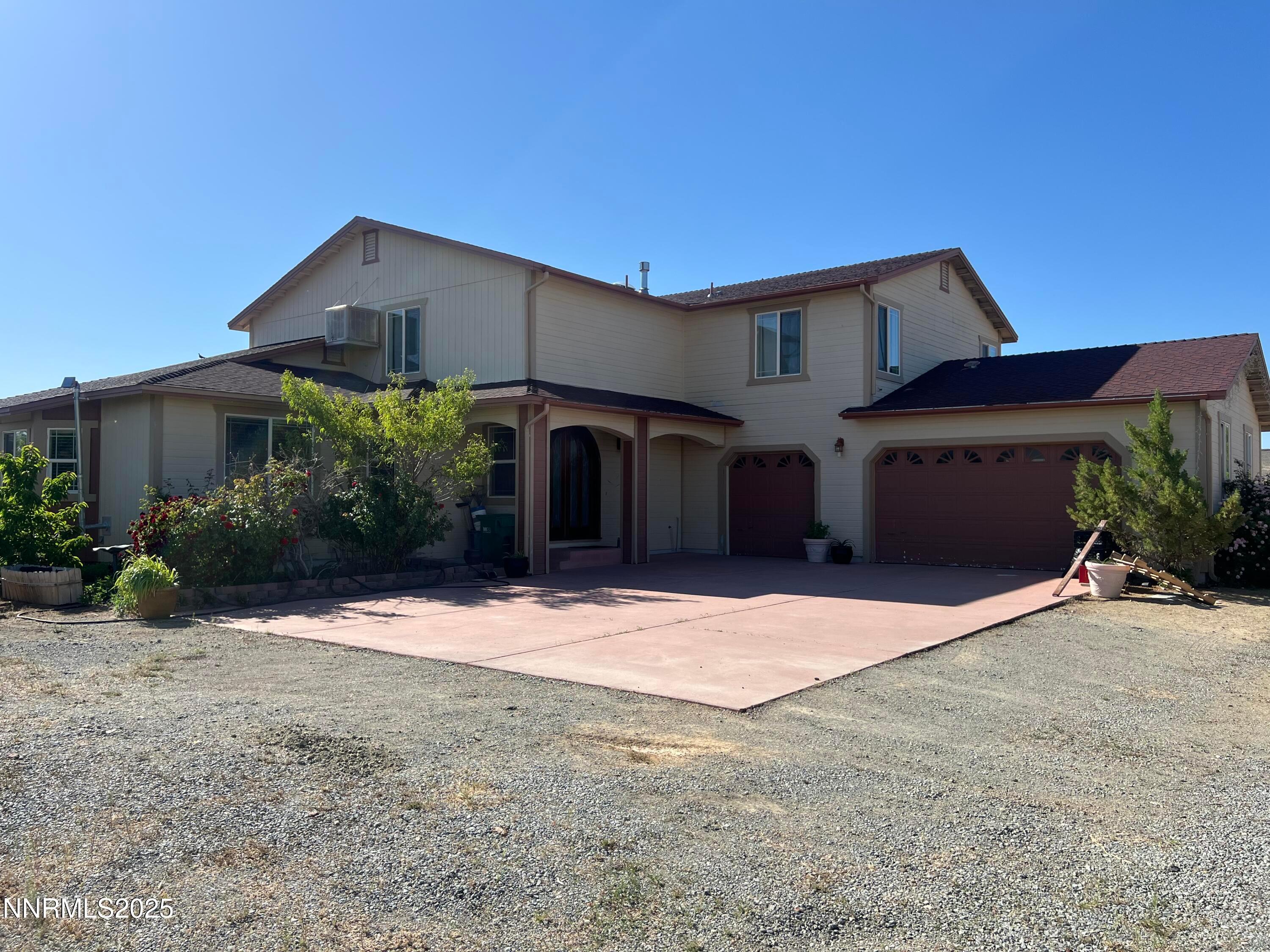Sparks, Nevada, 89436, United States, 6 Bedrooms Bedrooms, ,4 BathroomsBathrooms,Residential,For Sale,1838343