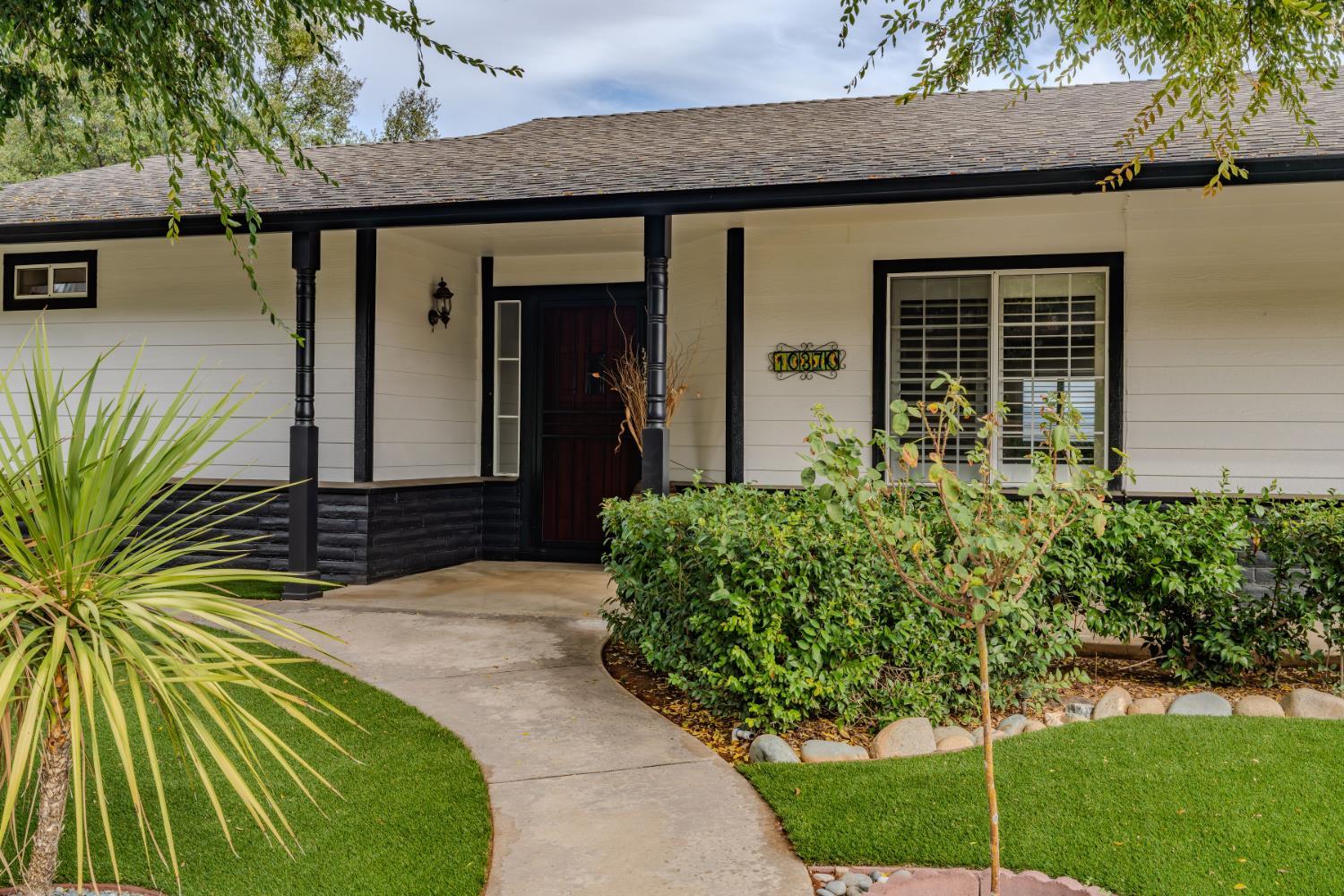 Jackson, California, 95642, United States, 3 Bedrooms Bedrooms, ,2 BathroomsBathrooms,Residential,For Sale,1992385