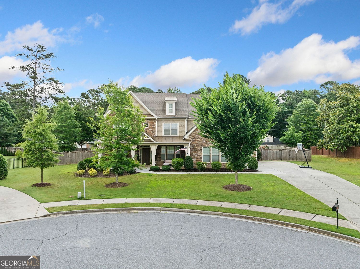 Kennesaw, Georgia, 30152, United States, 5 Bedrooms Bedrooms, ,4 BathroomsBathrooms,Residential,For Sale,1859019