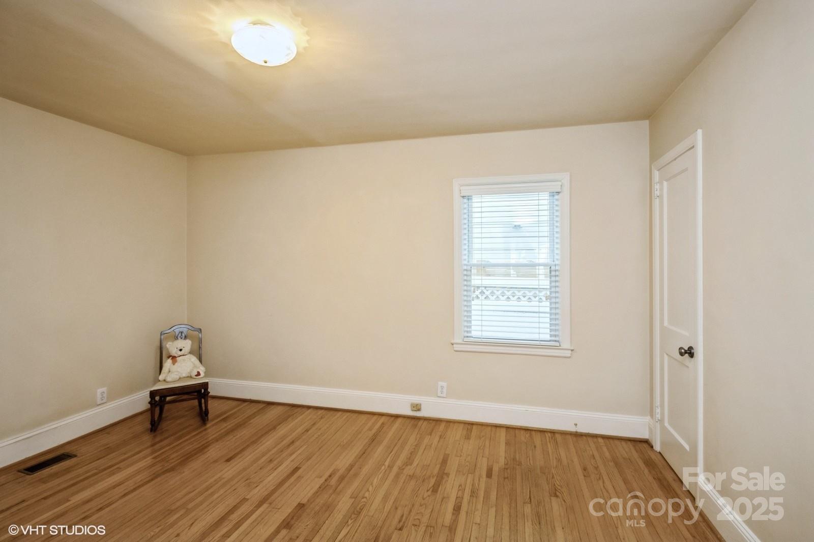 Charlotte, North Carolina, 28205, United States, 3 Bedrooms Bedrooms, ,2 BathroomsBathrooms,Residential,For Sale,1707843