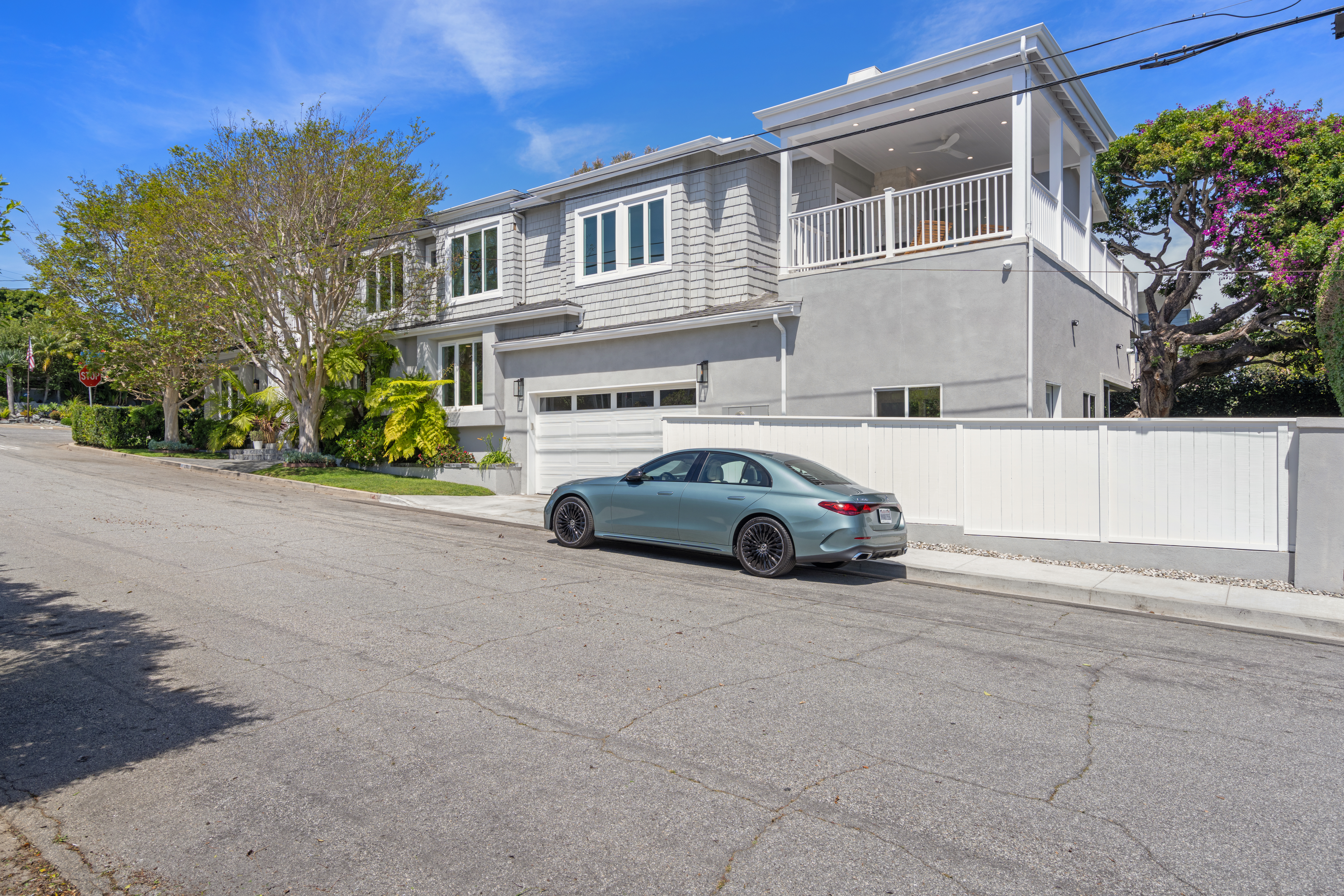  2300 John Street, Manhattan Beach, CA 90266 - 物件實景