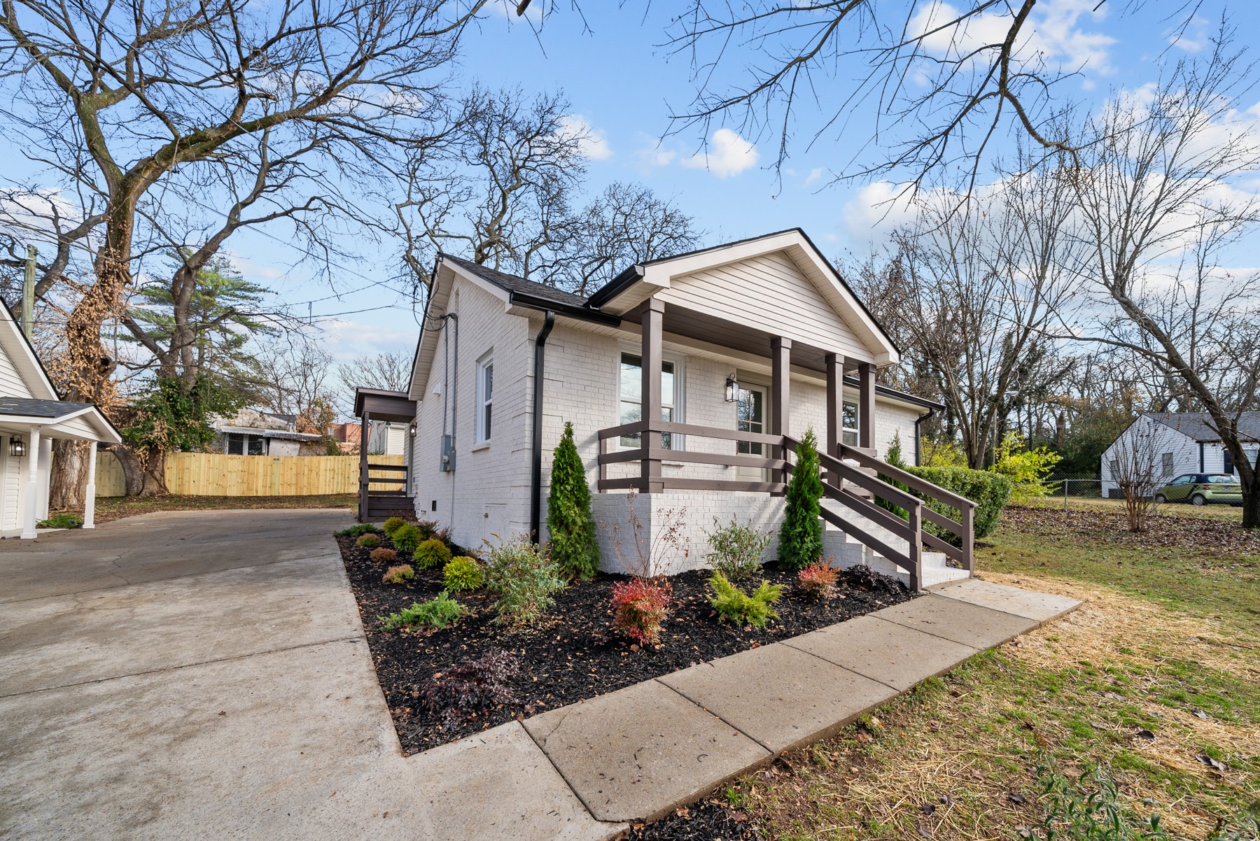 Nashville, Tennessee, 37209, United States, 4 Bedrooms Bedrooms, ,3 BathroomsBathrooms,Residential,For Sale,1999048