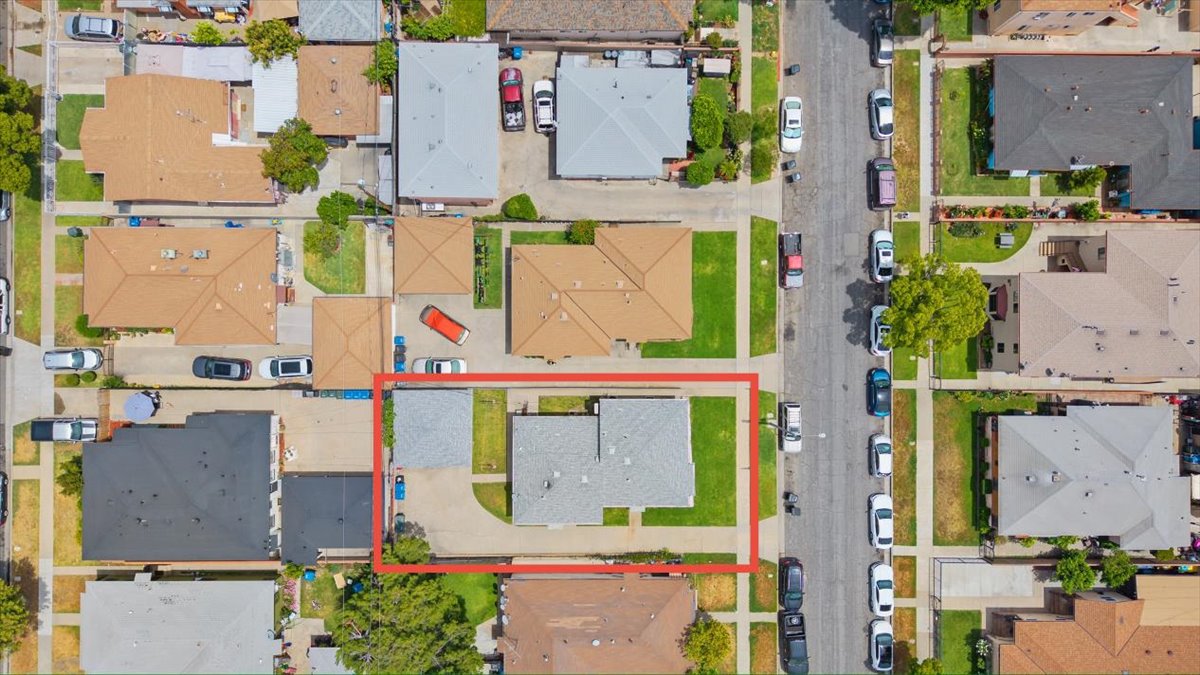 Montebello, California, 90640, United States, 2 Bedrooms Bedrooms, ,2 BathroomsBathrooms,Residential,For Sale,1930342