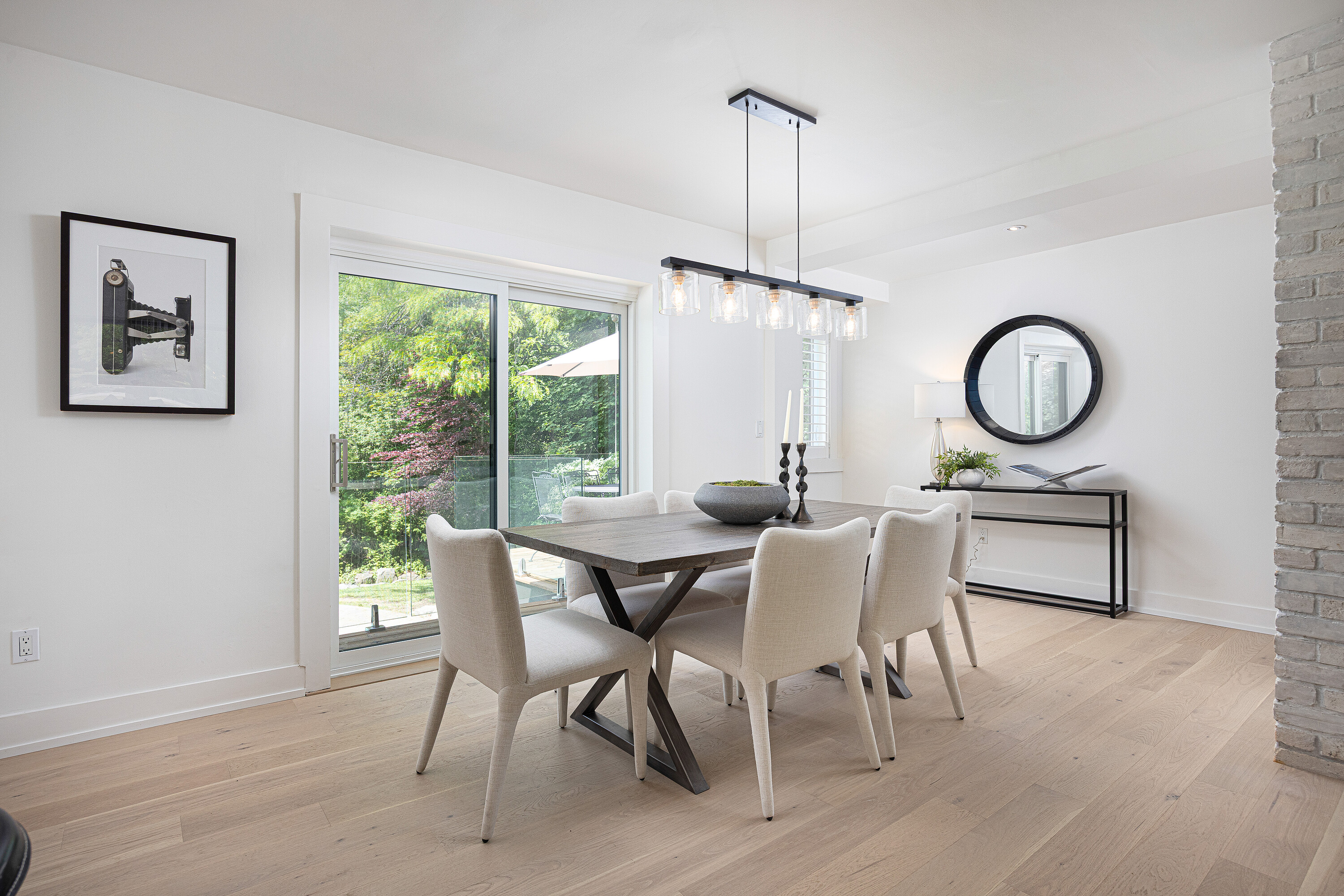  Prestigious Eastlake Community - 物件實景