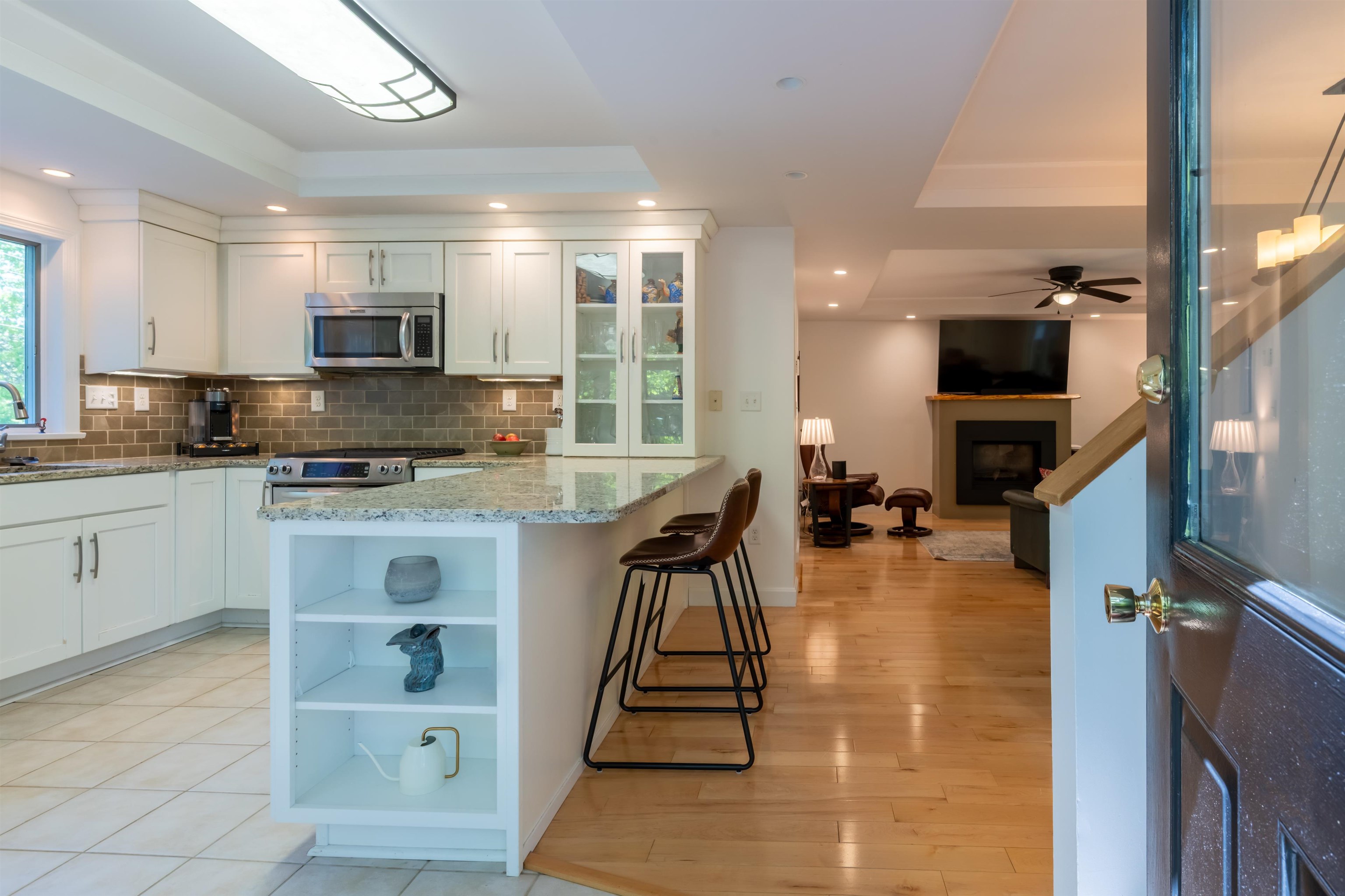 Sunapee, New Hampshire, 03751, United States, 3 Bedrooms Bedrooms, ,3 BathroomsBathrooms,Residential,For Sale,1847142