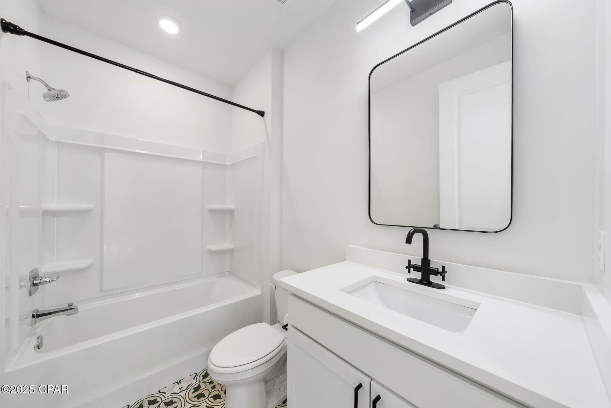 Panama City, Florida, 32405, United States, 4 Bedrooms Bedrooms, ,3 BathroomsBathrooms,Residential,For Sale,1991191