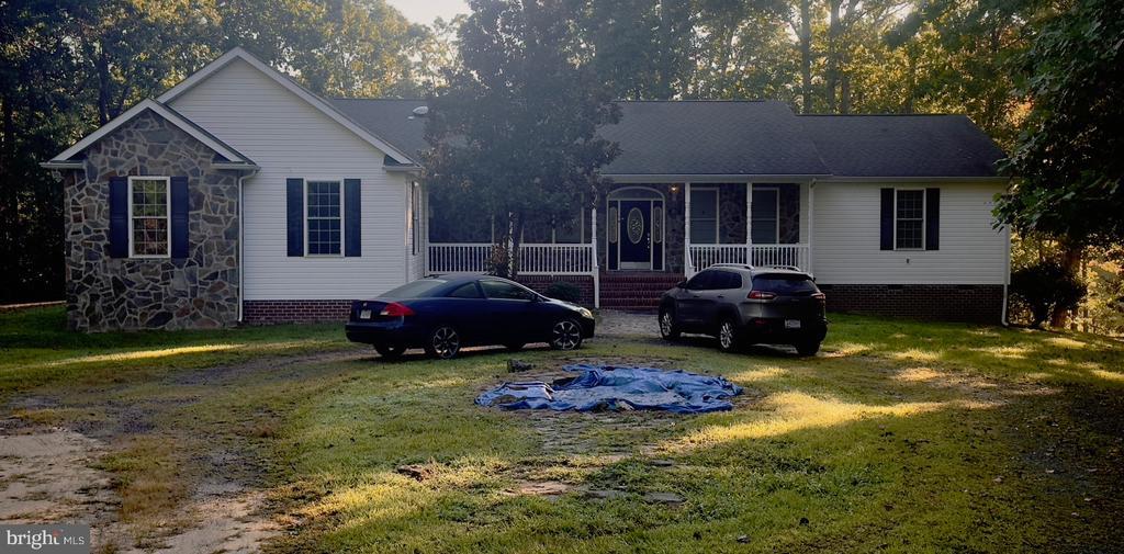 Montross, Virginia, 22520, United States, 3 Bedrooms Bedrooms, ,3 BathroomsBathrooms,Residential,For Sale,1950611