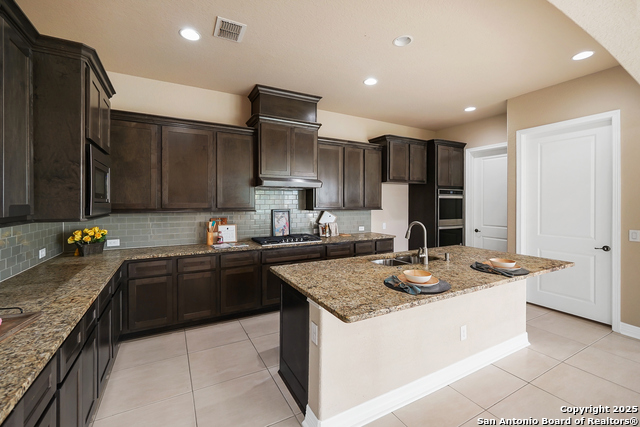 San Antonio, Texas, 78261, United States, 3 Bedrooms Bedrooms, ,4 BathroomsBathrooms,Residential,For Sale,1794798