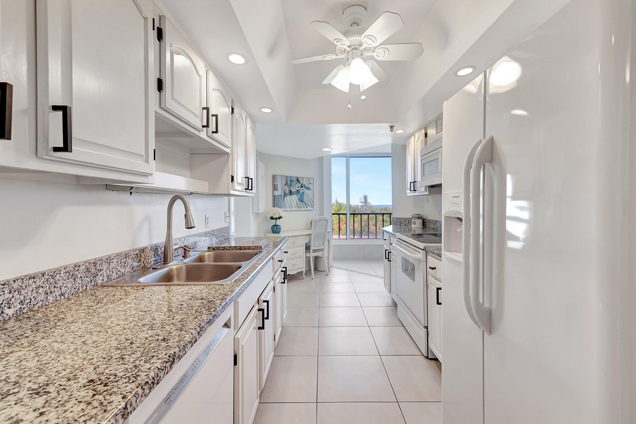 Fort Pierce, Florida, 34949, United States, 2 Bedrooms Bedrooms, ,2 BathroomsBathrooms,Residential,For Sale,1695764