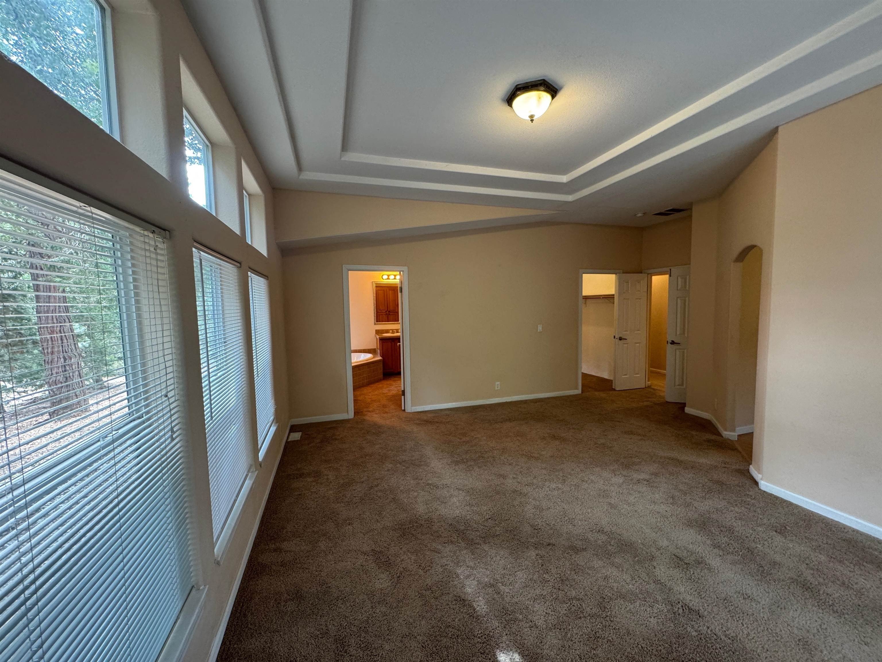 Mt Shasta, California, 96067, United States, 3 Bedrooms Bedrooms, ,2 BathroomsBathrooms,Residential,For Sale,1974393