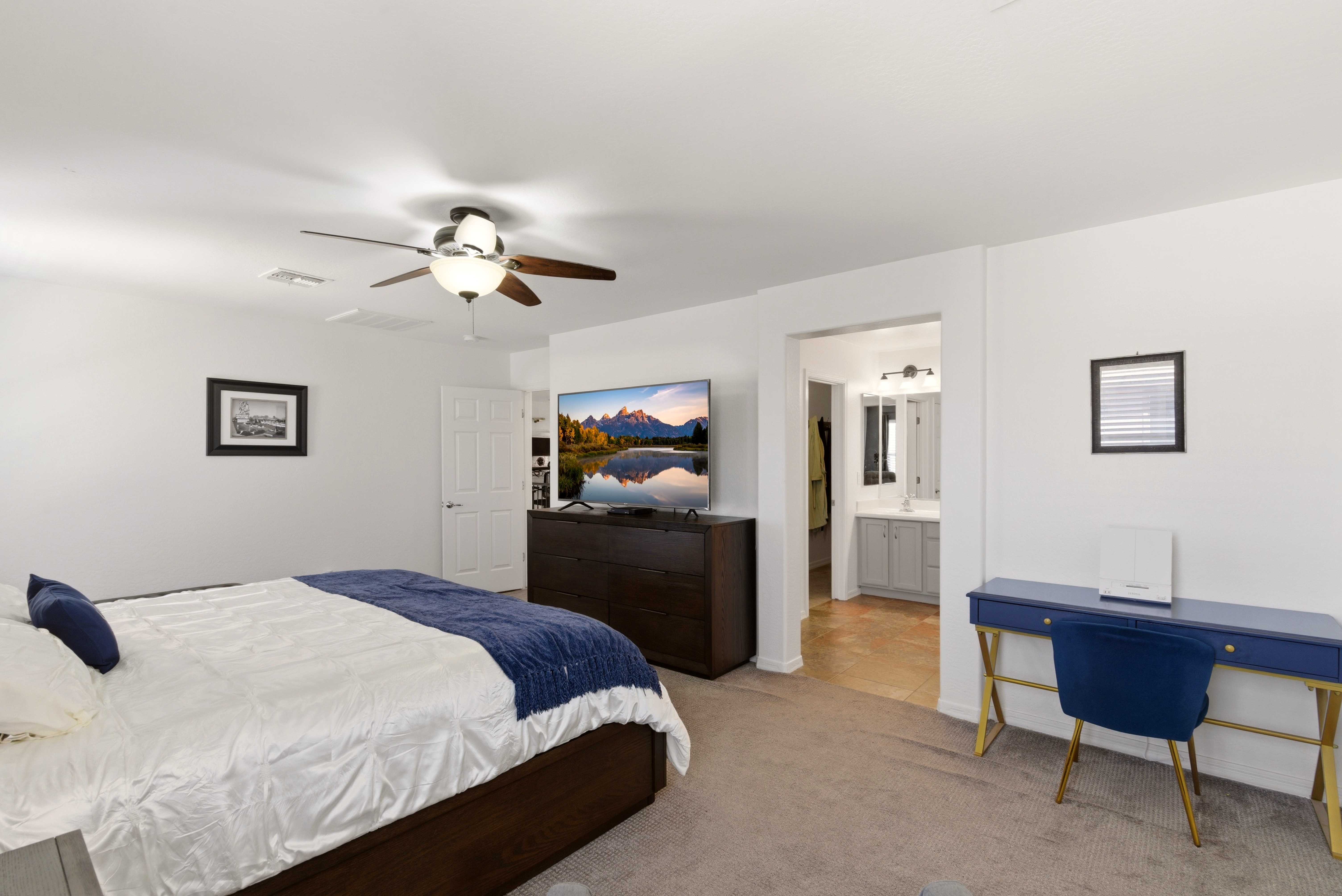  2518 W Desert Vista Trail ¦Phoenix, AZ - 物件實景