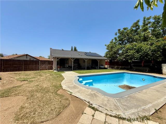 Moreno Valley, California, 92557, United States, 4 Bedrooms Bedrooms, ,2 BathroomsBathrooms,Residential,For Sale,1879090
