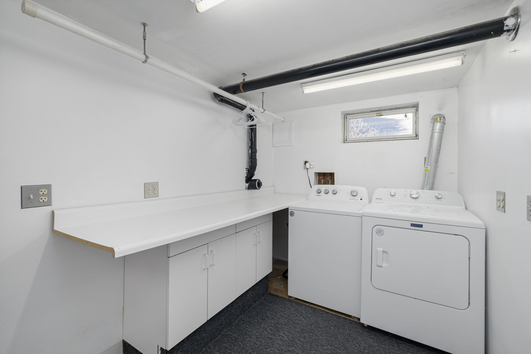  28 Bow And Arrow Trail S, South Kingstown, RI, 02879 - 物件實景