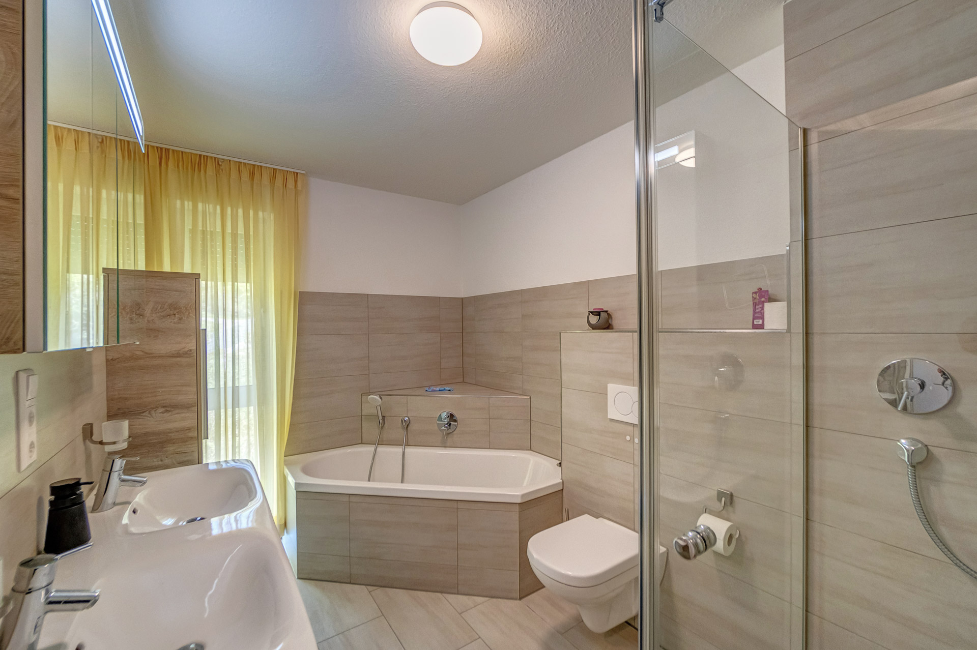  Modern penthouse in sought-after residential area - 物件實景