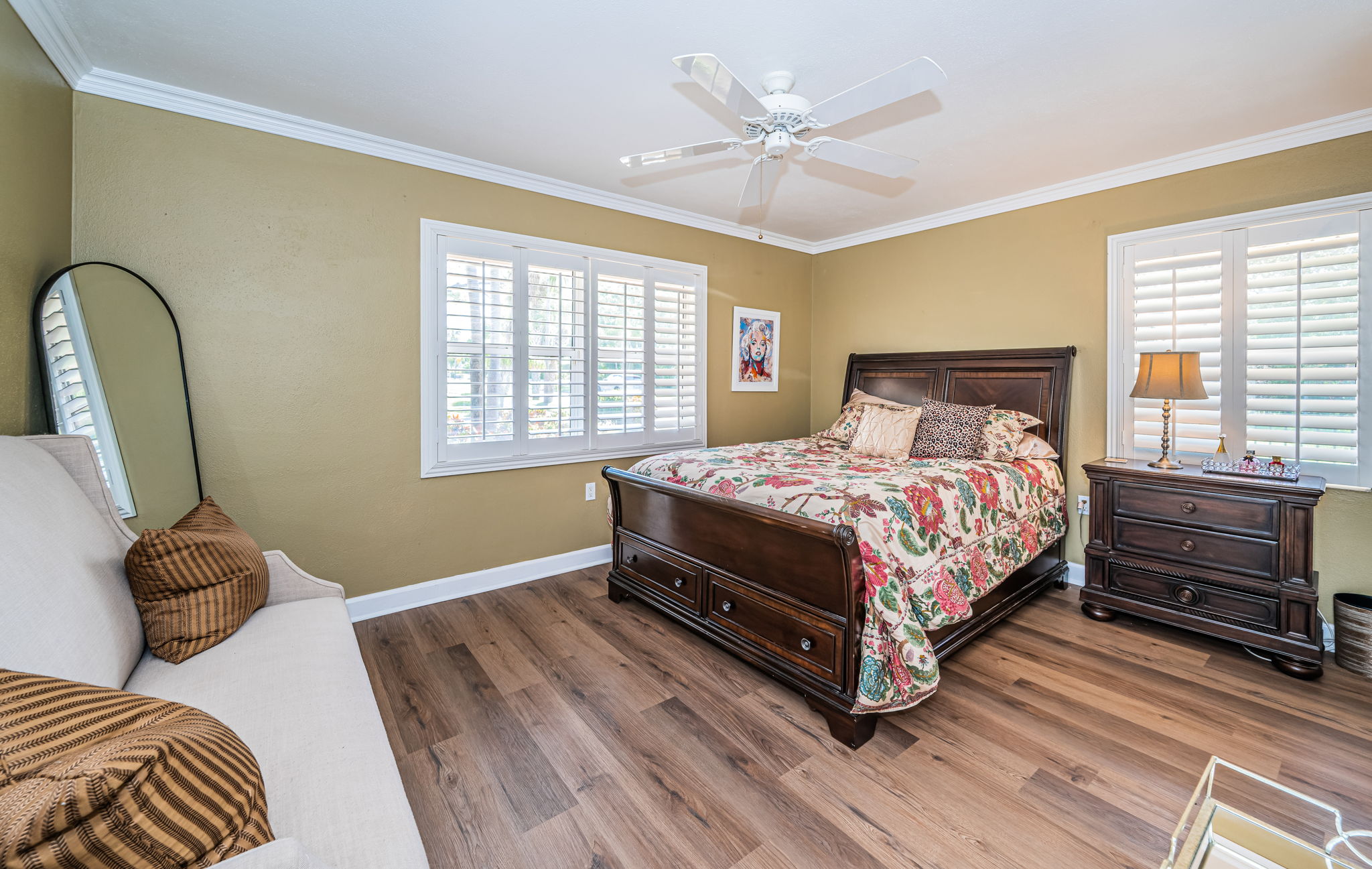 Clearwater, Florida, 33755, United States, 2 Bedrooms Bedrooms, ,2 BathroomsBathrooms,Residential,For Sale,1978253