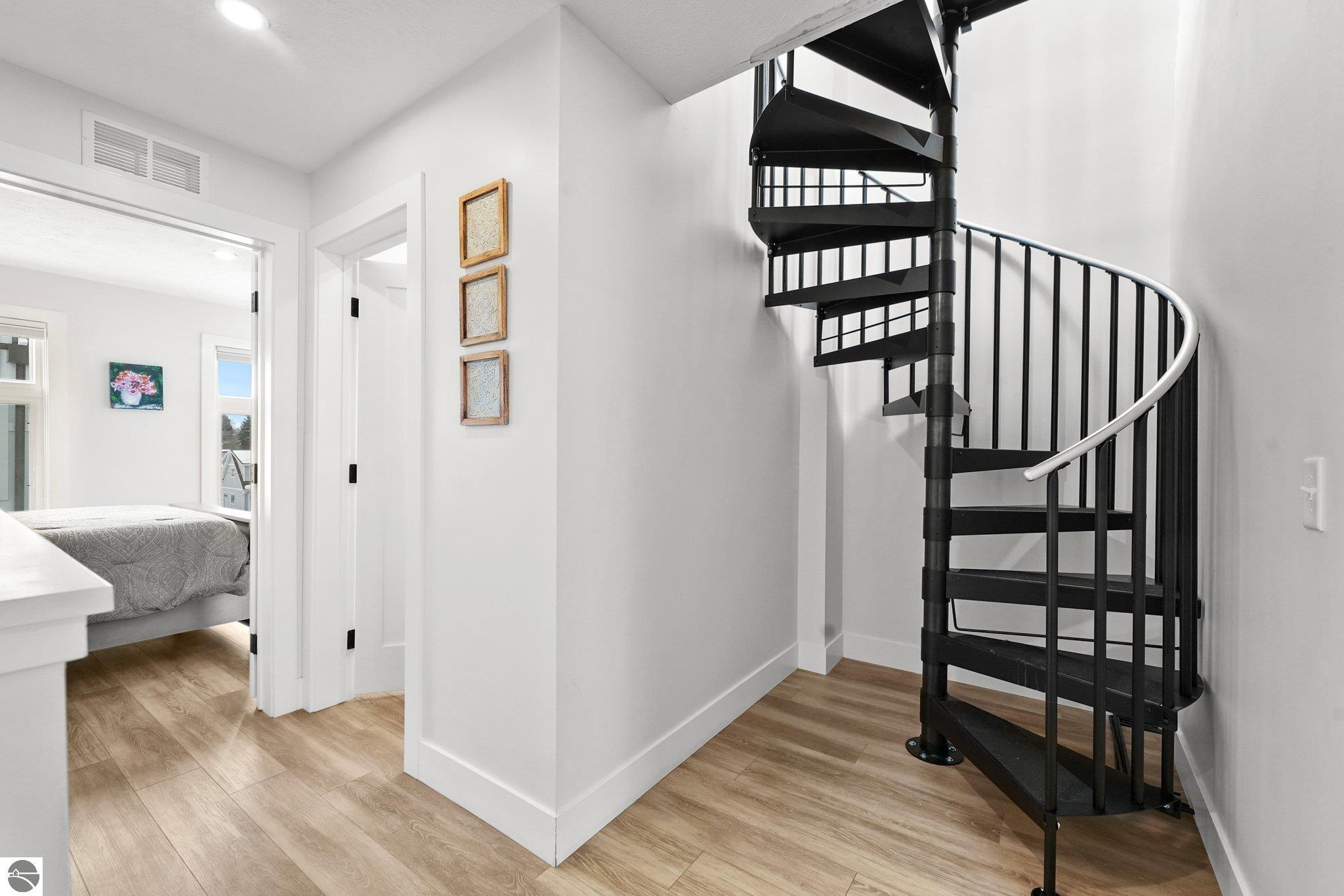 Traverse City, Michigan, 49684, United States, 2 Bedrooms Bedrooms, ,1 BathroomBathrooms,Residential,For Sale,2024704