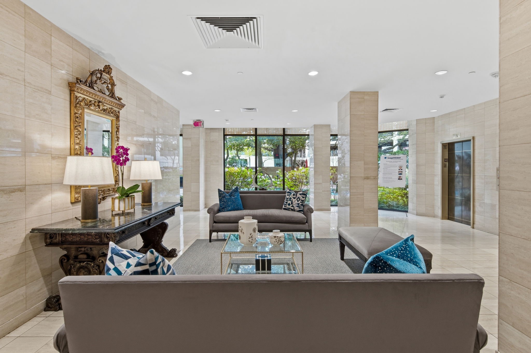  14 Greenway Plaza #2P - 物件實景