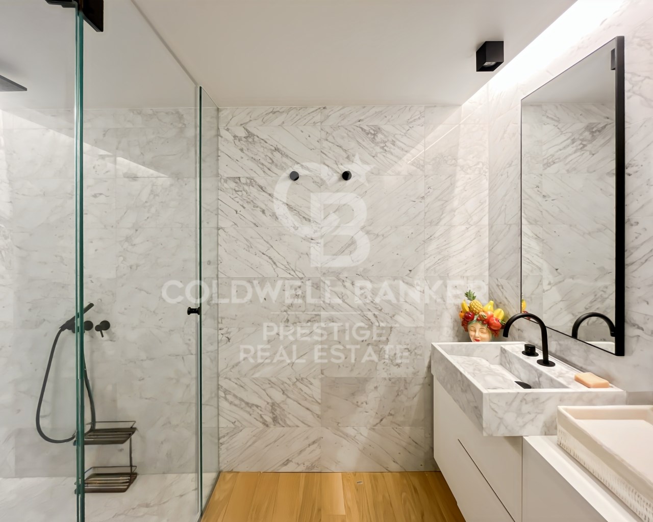 Barcelona, Catalonia, ES, 2 Bedrooms Bedrooms, ,3 BathroomsBathrooms,Residential,For Sale,1988034