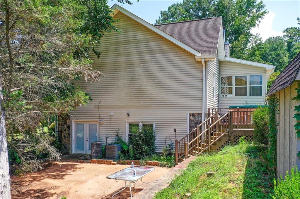 Stockbridge, Georgia, 30281, United States, 5 Bedrooms Bedrooms, ,3 BathroomsBathrooms,Residential,For Sale,1895957