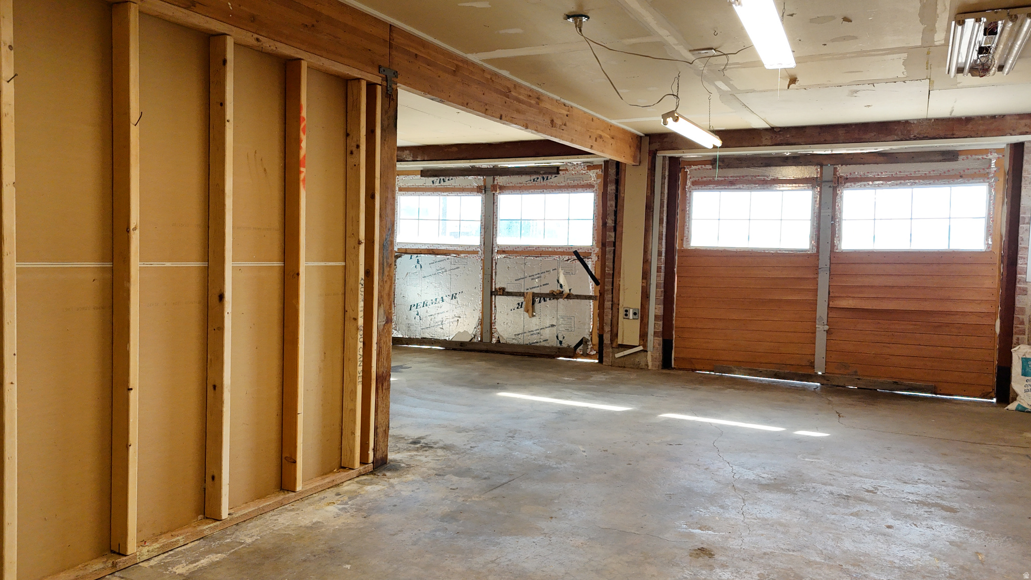 Eden, Utah, 84310, United States, 2 Bedrooms Bedrooms, ,1 BathroomBathrooms,Residential,For Sale,2001672