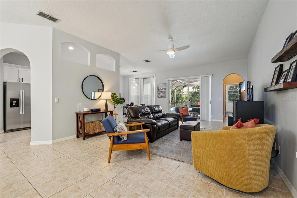 Lake Mary, Florida, 32746, United States, 3 Bedrooms Bedrooms, ,2 BathroomsBathrooms,Residential,For Sale,1976222