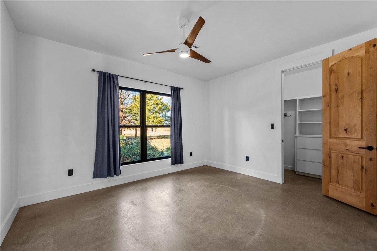 Elgin, Oklahoma, 73538, United States, 4 Bedrooms Bedrooms, ,1 BathroomBathrooms,Residential,For Sale,2000141