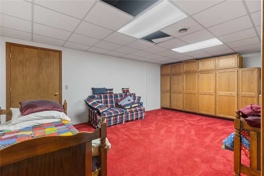 Harrison, Arkansas, 72601, United States, 7 Bedrooms Bedrooms, ,5 BathroomsBathrooms,Residential,For Sale,1850166