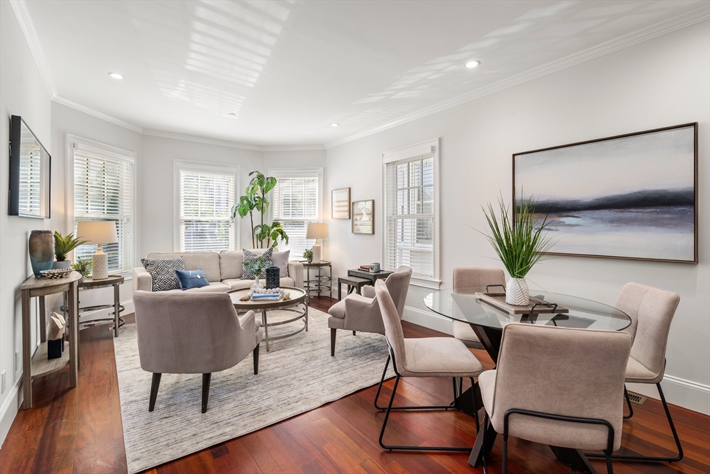 Cambridge, Massachusetts, 02139, United States, 4 Bedrooms Bedrooms, ,3 BathroomsBathrooms,Residential,For Sale,1939479