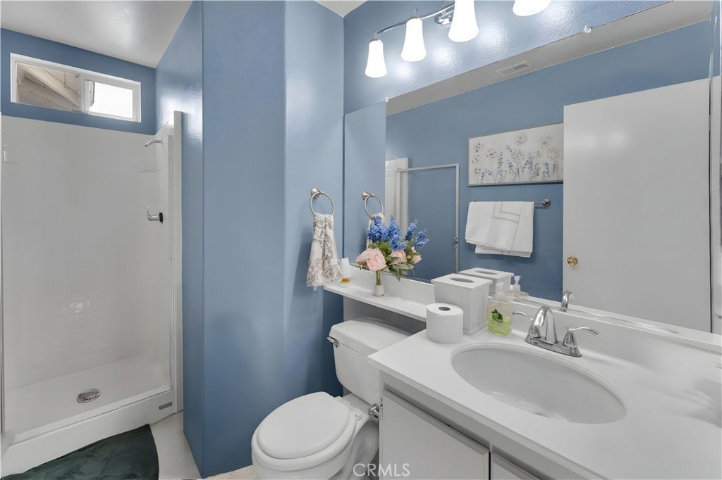 Fontana, California, 92336, United States, 4 Bedrooms Bedrooms, ,2 BathroomsBathrooms,Residential,For Sale,1943666