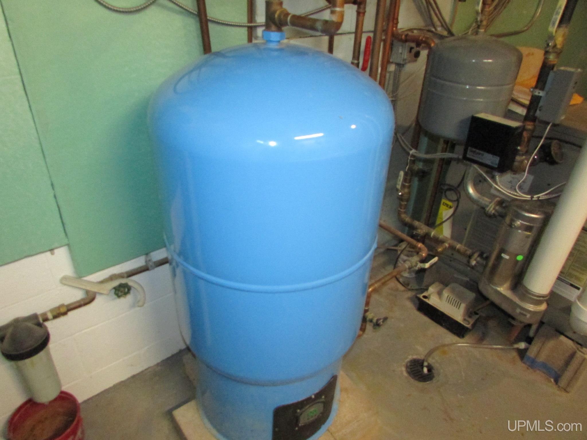 Skanee, Michigan, 49962, United States, 3 Bedrooms Bedrooms, ,2 BathroomsBathrooms,Residential,For Sale,1975456