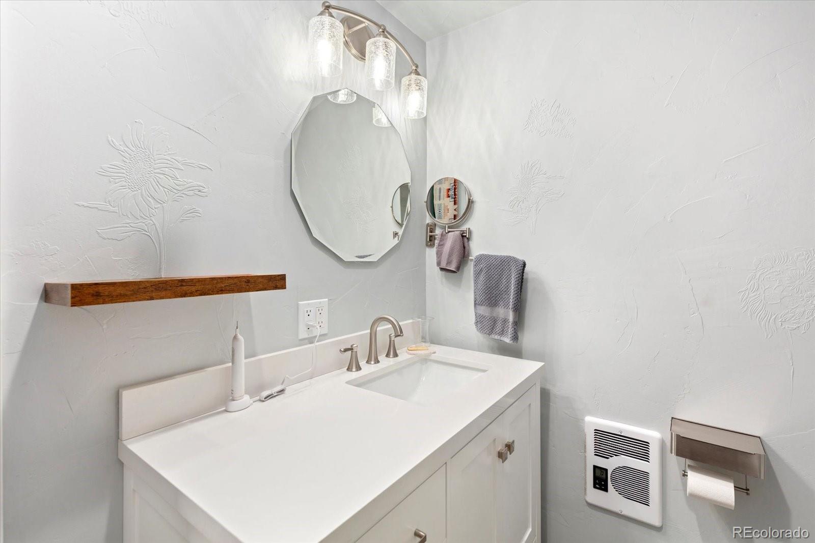 Salida, Colorado, 81201, United States, 3 Bedrooms Bedrooms, ,1 BathroomBathrooms,Residential,For Sale,2045290
