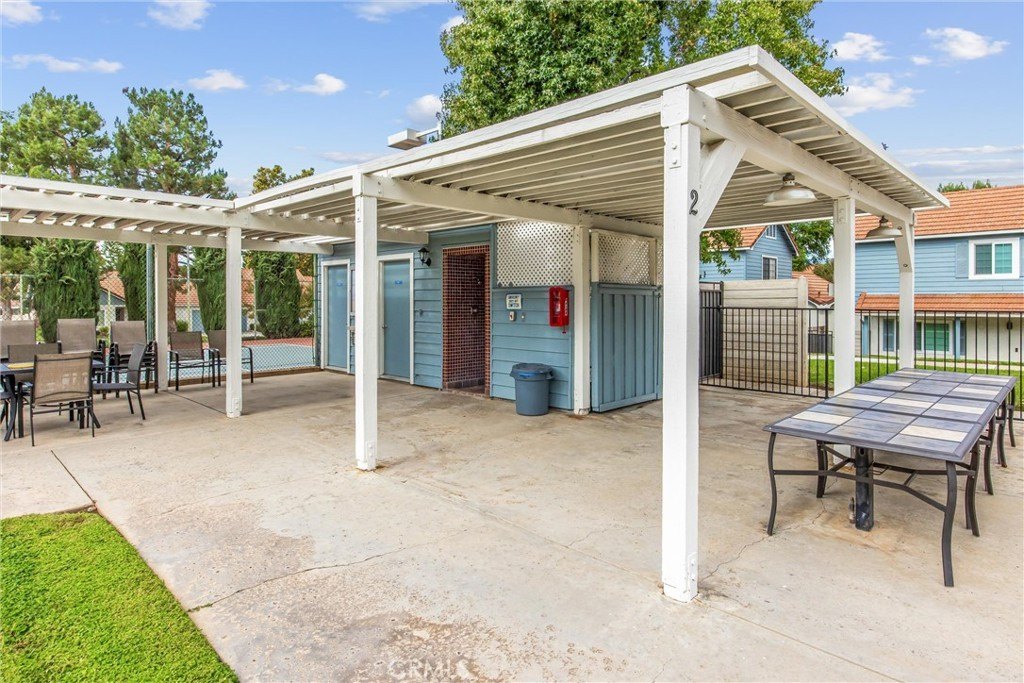 Redlands, California, 92374, United States, 3 Bedrooms Bedrooms, ,3 BathroomsBathrooms,Residential,For Sale,1974404