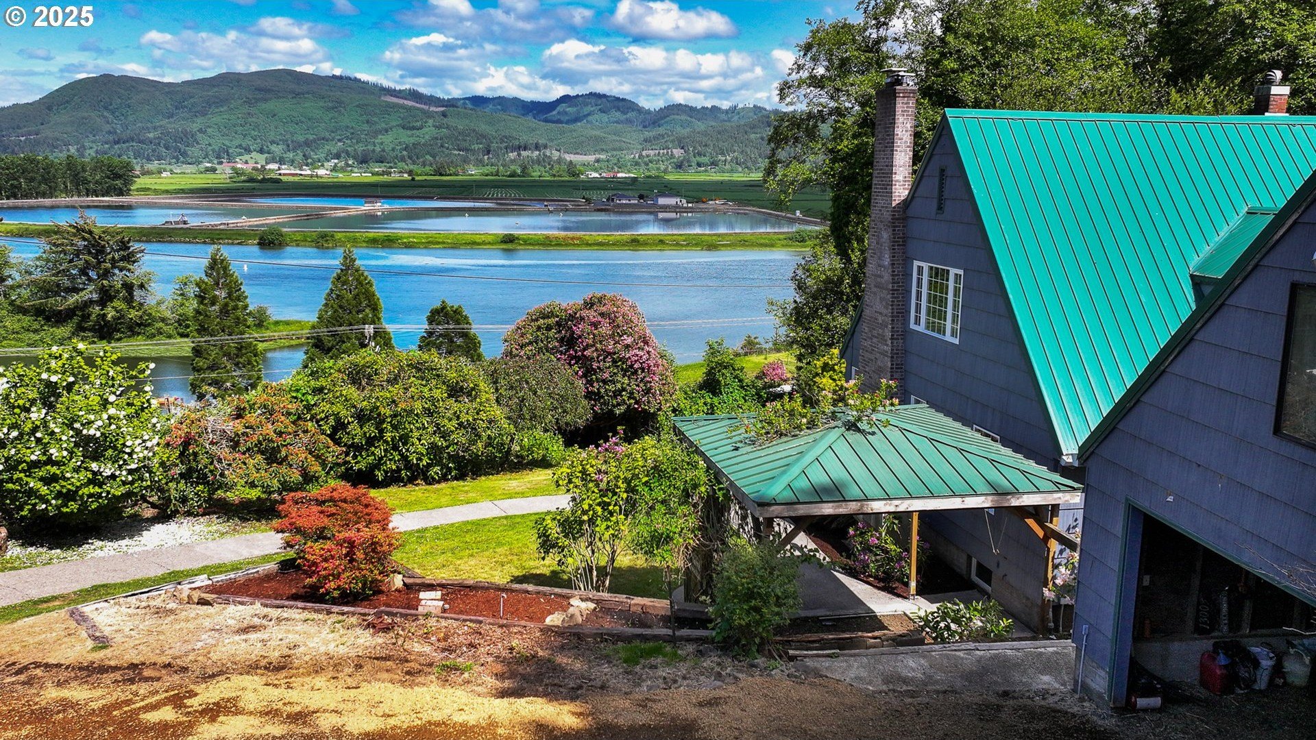 Nehalem, Oregon, 97131, United States, 5 Bedrooms Bedrooms, ,3 BathroomsBathrooms,Residential,For Sale,1847261