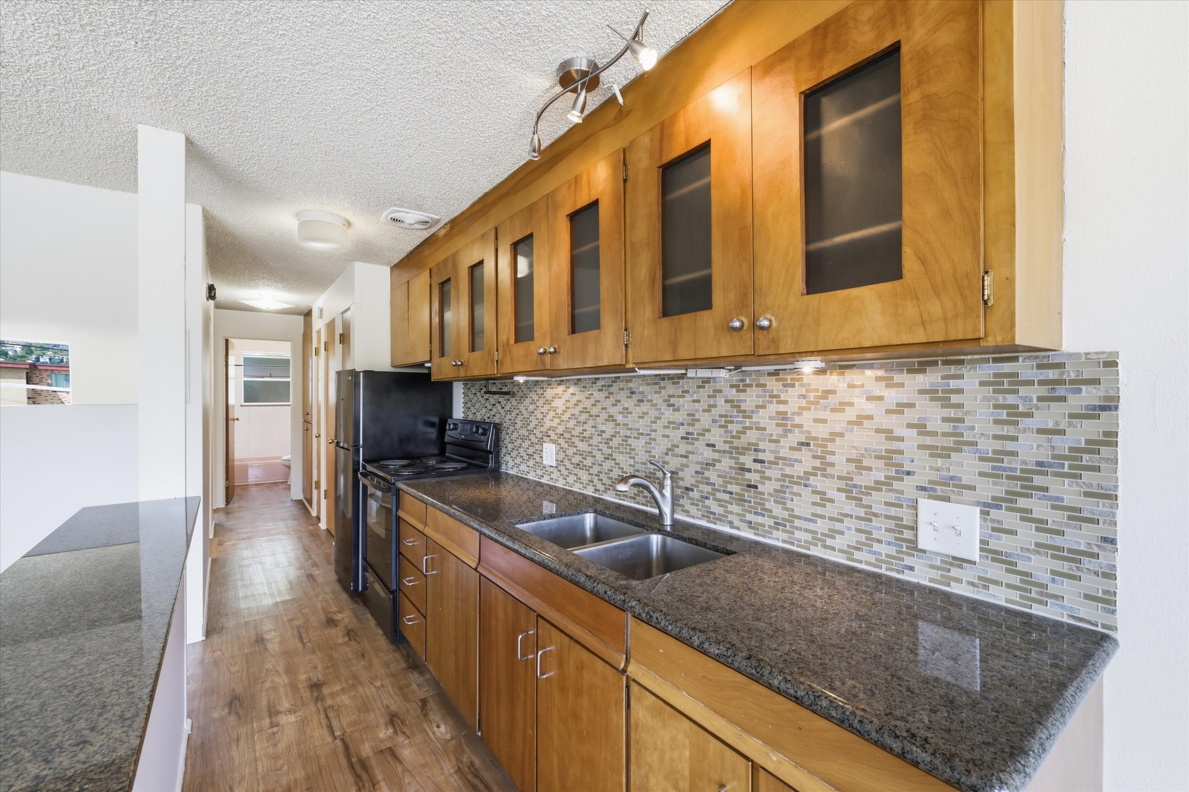  2657 Thorndyke Ave W, Seattle, WA 98199 - 物件實景
