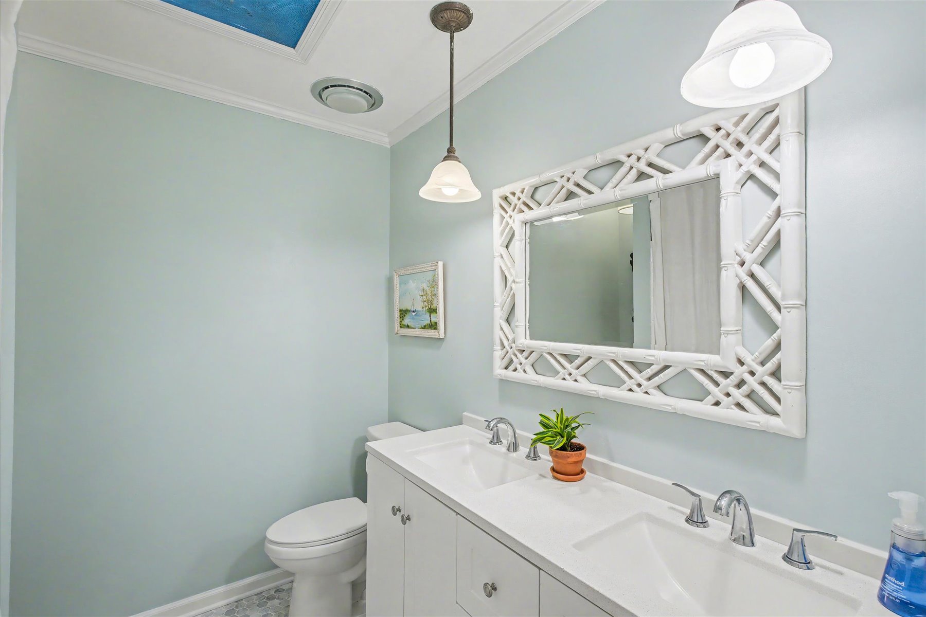  Lovely Updated Cottage in The Landings Gated Community - 物件實景