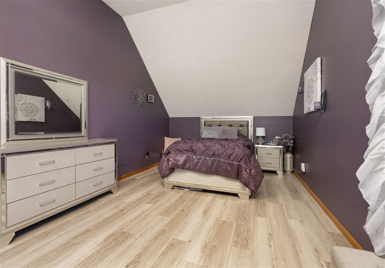 Centerville, Indiana, 47330, United States, 4 Bedrooms Bedrooms, ,4 BathroomsBathrooms,Residential,For Sale,1874331
