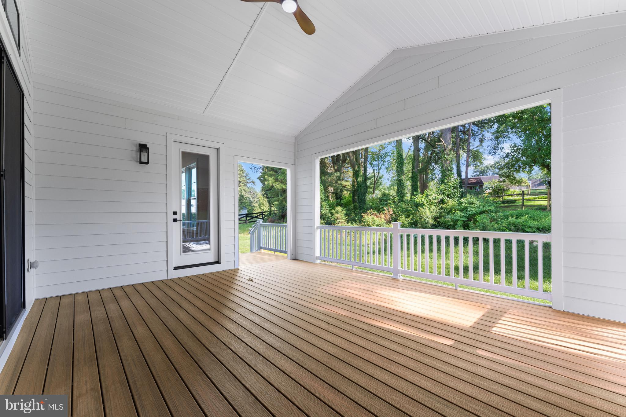 Amissville, Virginia, 20106, United States, 4 Bedrooms Bedrooms, ,4 BathroomsBathrooms,Residential,For Sale,1979876