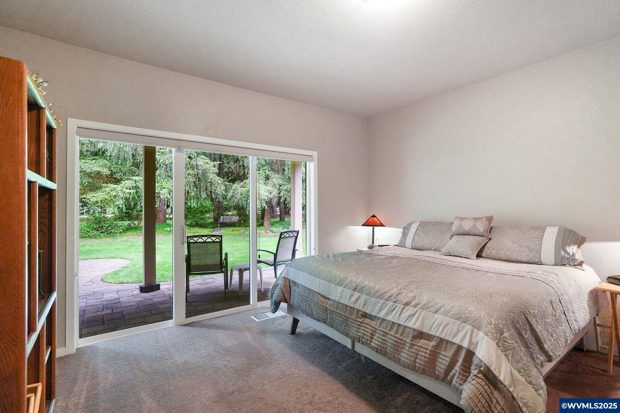 Salem, Oregon, 97317, United States, 3 Bedrooms Bedrooms, ,3 BathroomsBathrooms,Residential,For Sale,1903725