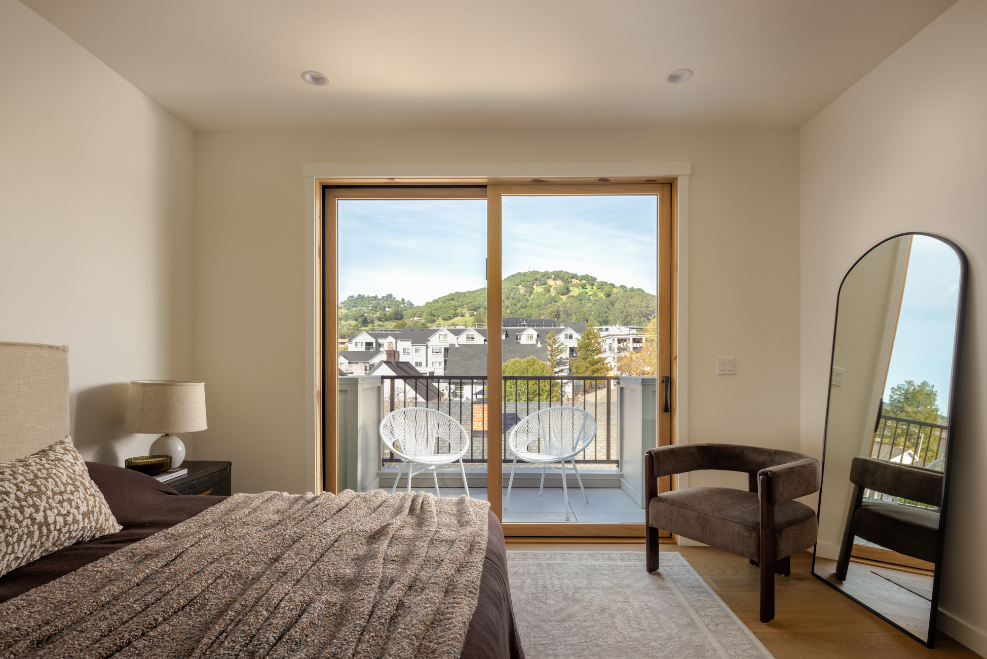  New Construction San Rafael Fourplex - 物件實景