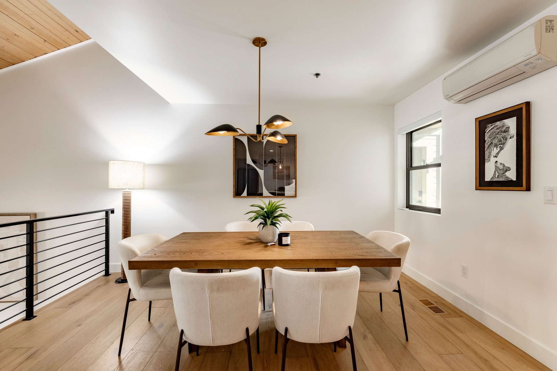  Park City 3 Bedroom Fenchurch Townhome  Complete and Perfect Renovation - 物件實景