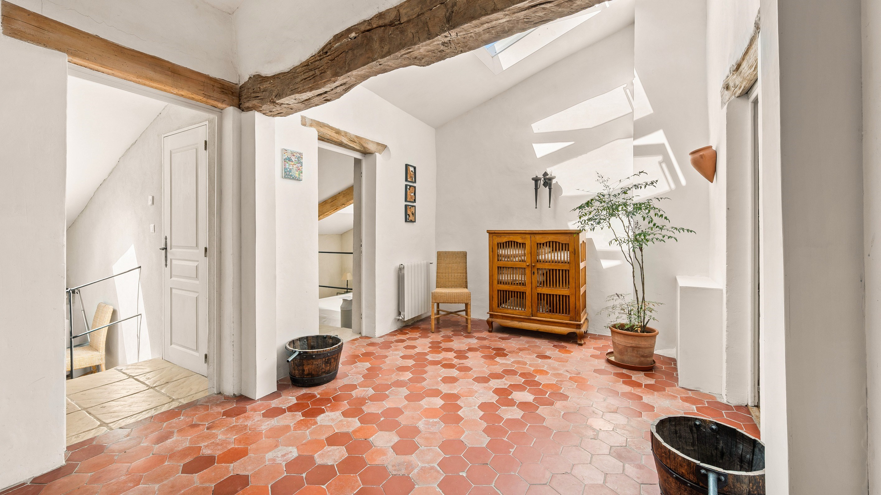  Varages – Elegant Restored 17th-Century House - 物件實景