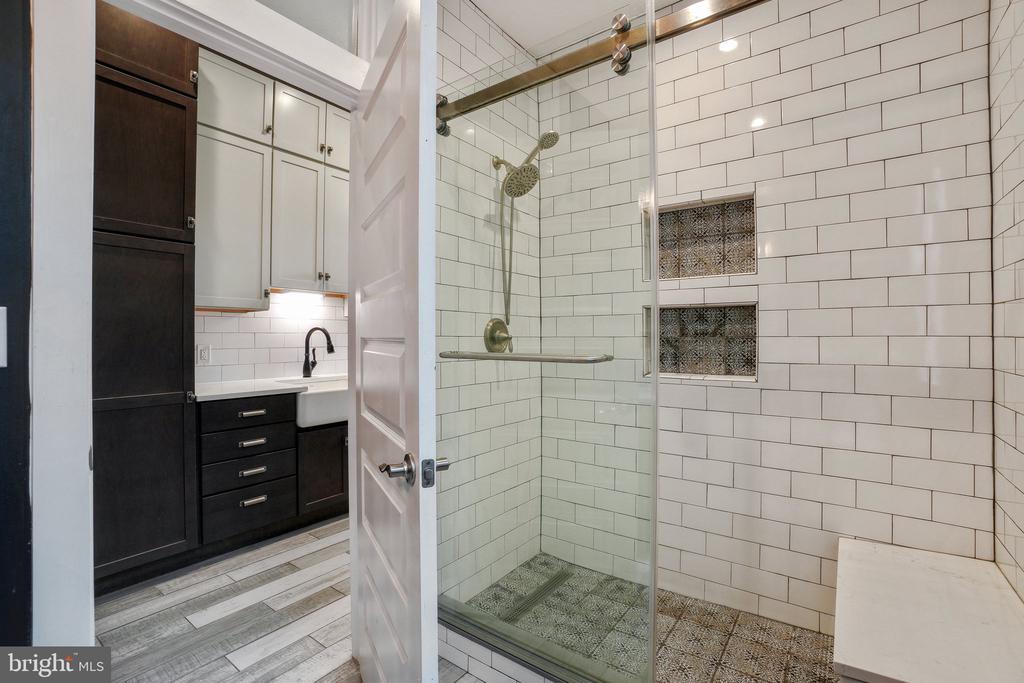 Washington, District of Columbia, 20001, United States, ,Residential,For Sale,1803422