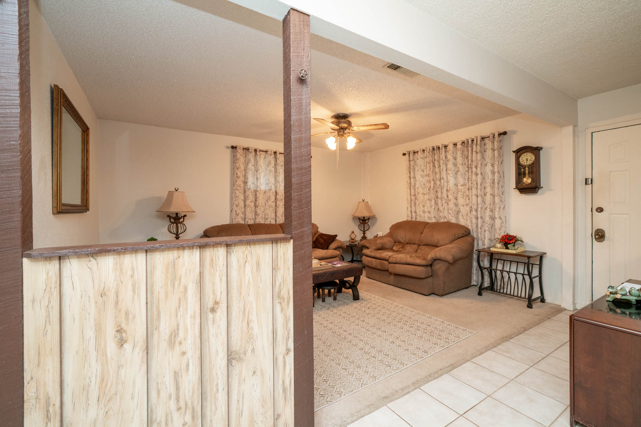 Jacksonville, Texas, 75766, United States, 4 Bedrooms Bedrooms, ,2 BathroomsBathrooms,Residential,For Sale,1974888